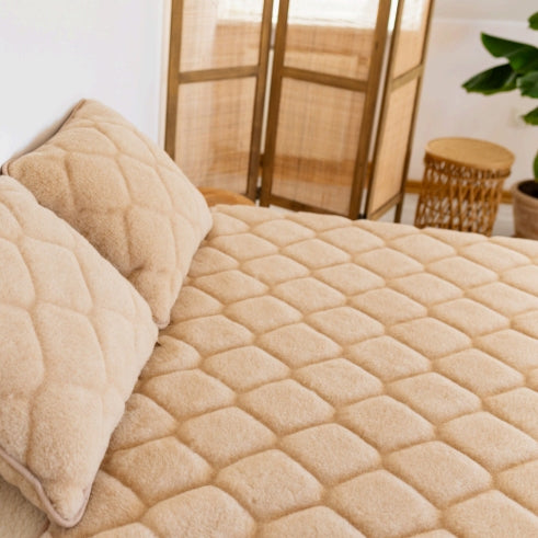 Kamelinvillapeitto Enaste, beige